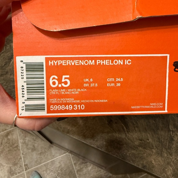 Nike Hypervenom Phelon IC - Picture 2 of 3